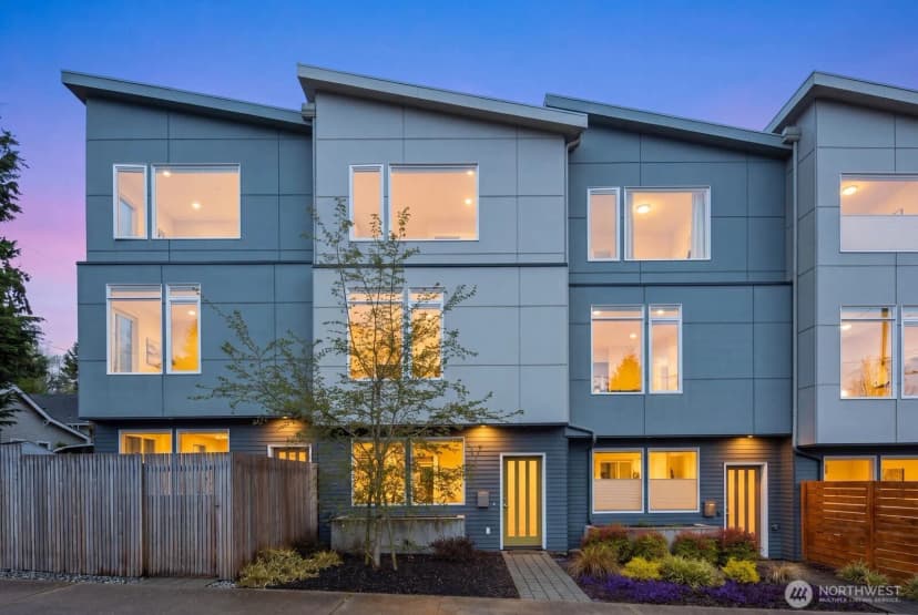 Property photo for 3912 Sw Brandon Street, Seattle