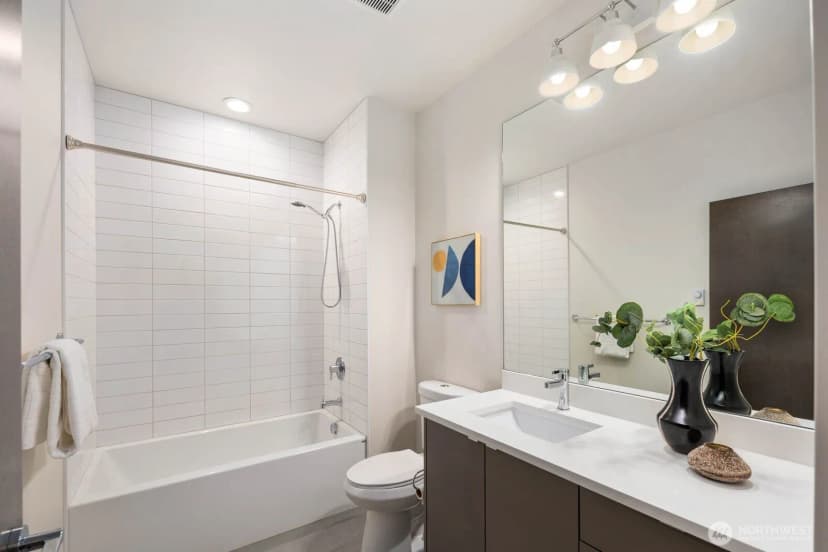 Property photo for 3912 Sw Brandon Street, Seattle photo 17