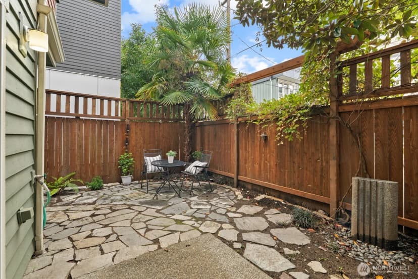 Property photo for 121 21st Avenue E #c, Seattle photo 32