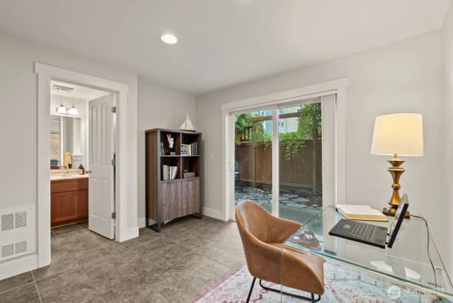 Property photo for 121 21st Avenue E #c, Seattle photo 4