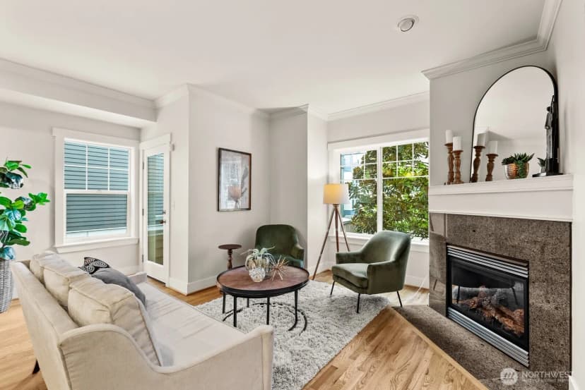 Property photo for 121 21st Avenue E #c, Seattle photo 9