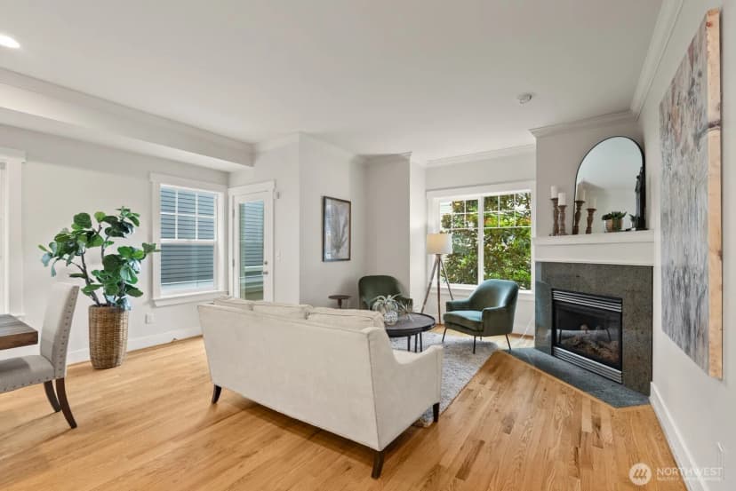 Property photo for 121 21st Avenue E #c, Seattle photo 8