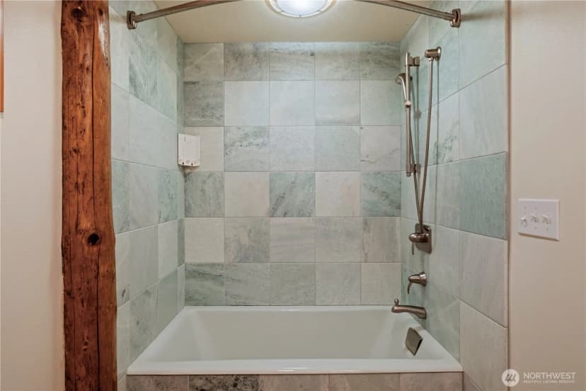 Property photo for 17040 Agate Street Ne, Bainbridge Island photo 36