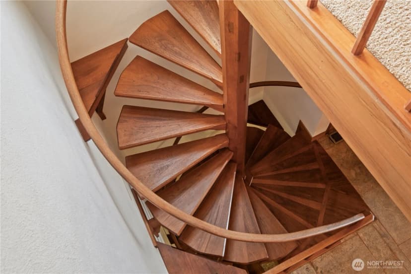 Property photo for 17040 Agate Street Ne, Bainbridge Island photo 23