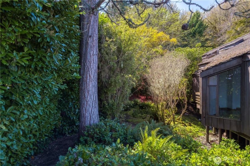 Property photo for 17040 Agate Street Ne, Bainbridge Island photo 32