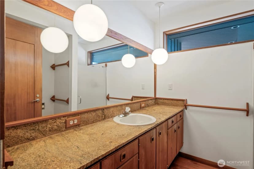Property photo for 17040 Agate Street Ne, Bainbridge Island photo 15