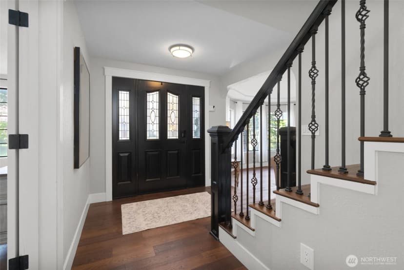 Property photo for 11509 Madera Circle Sw, Lakewood photo 6