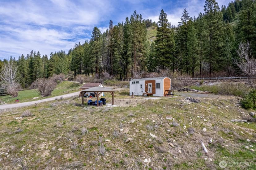 Property photo for 17384 Chumstick Highway, Leavenworth photo 9