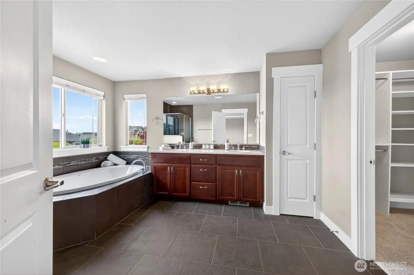 Property photo for 8119 172nd Avenue E, Sumner photo 23