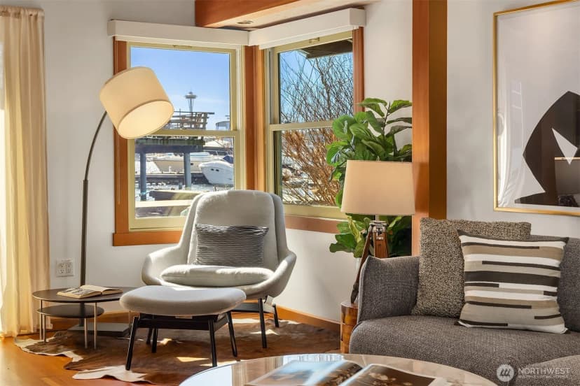 Property photo for 2321 Fairview Avenue E #4, Seattle photo 3