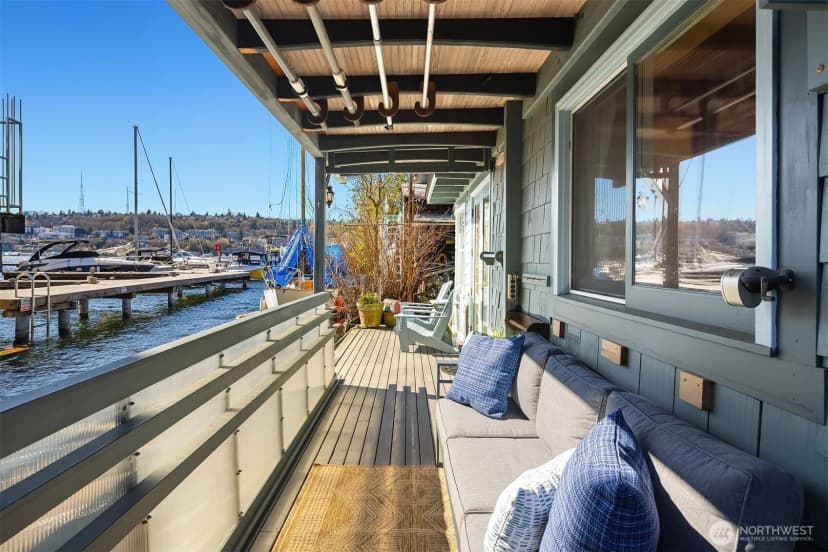 Property photo for 2321 Fairview Avenue E #4, Seattle photo 2