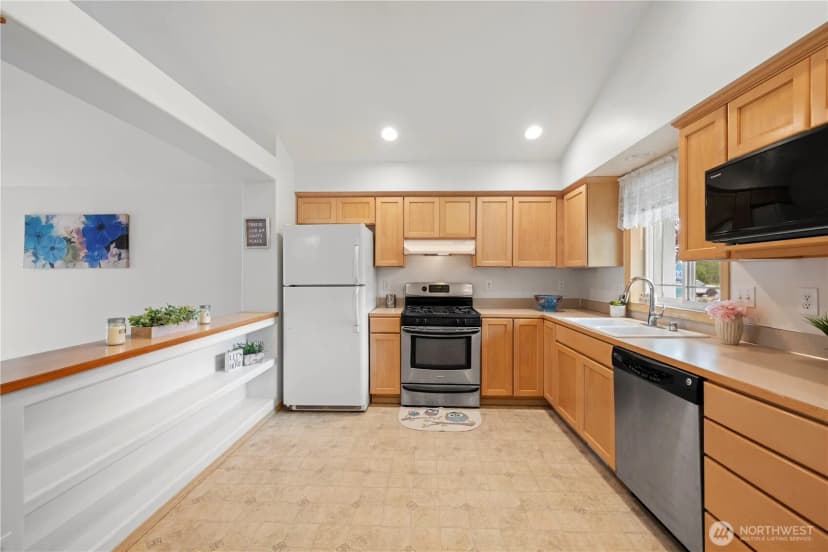 Property photo for 1705 Wildflower Way, Sedro Woolley photo 9