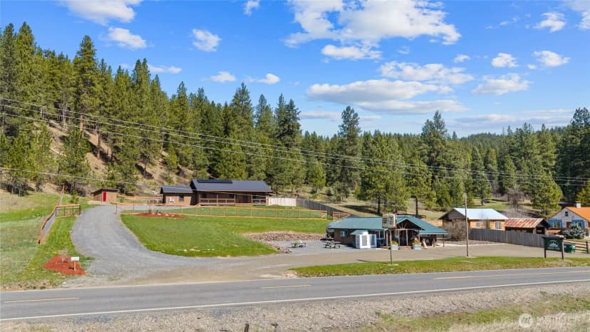 Property photo for 10692 Teanaway Road, Cle Elum photo 28