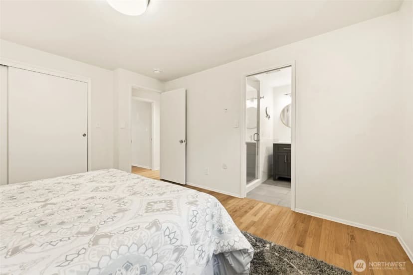 Property photo for 3601 Ne 100th Street, Seattle photo 19