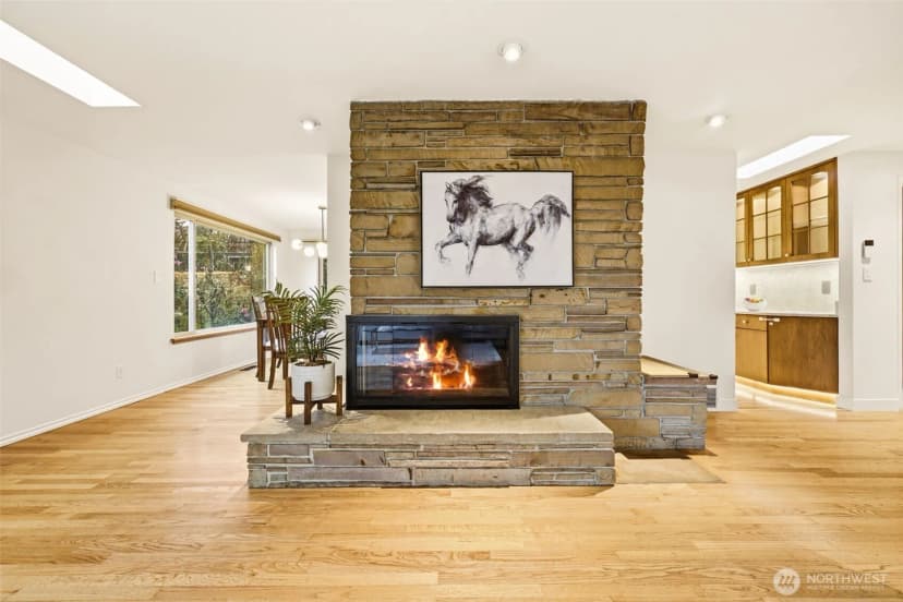 Property photo for 3601 Ne 100th Street, Seattle photo 11