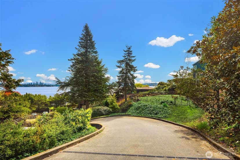 Property photo for Address withheld, Seattle photo 6