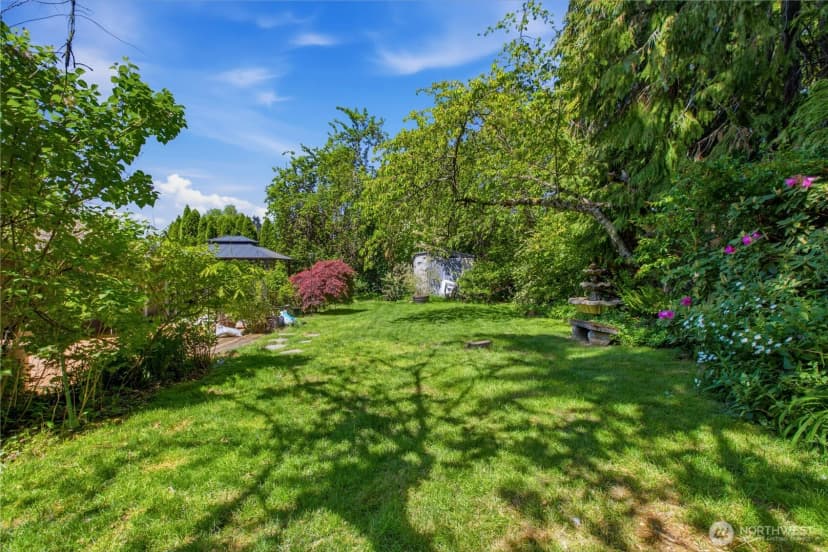 Property photo for 21306 109th Avenue Se, Kent photo 29