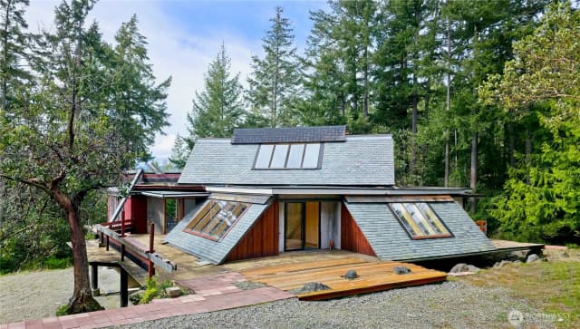 Property photo for 5612 Cape George Rd, Port Townsend photo 2