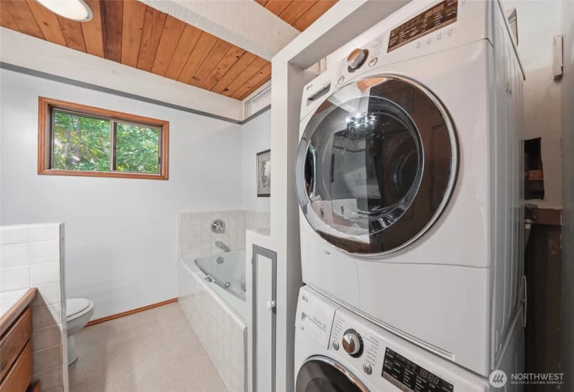 Property photo for 229 Nw Lake Roesiger Road, Snohomish photo 16