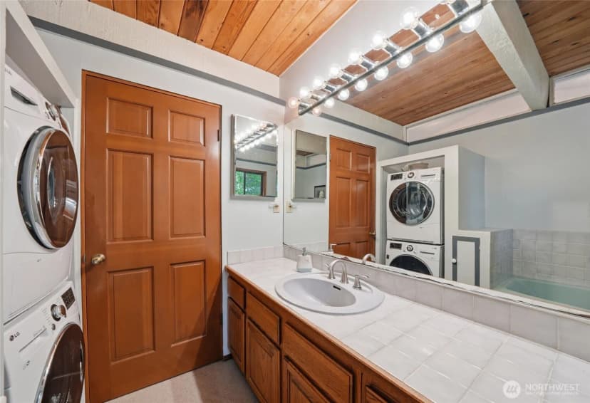 Property photo for 229 Nw Lake Roesiger Road, Snohomish photo 17