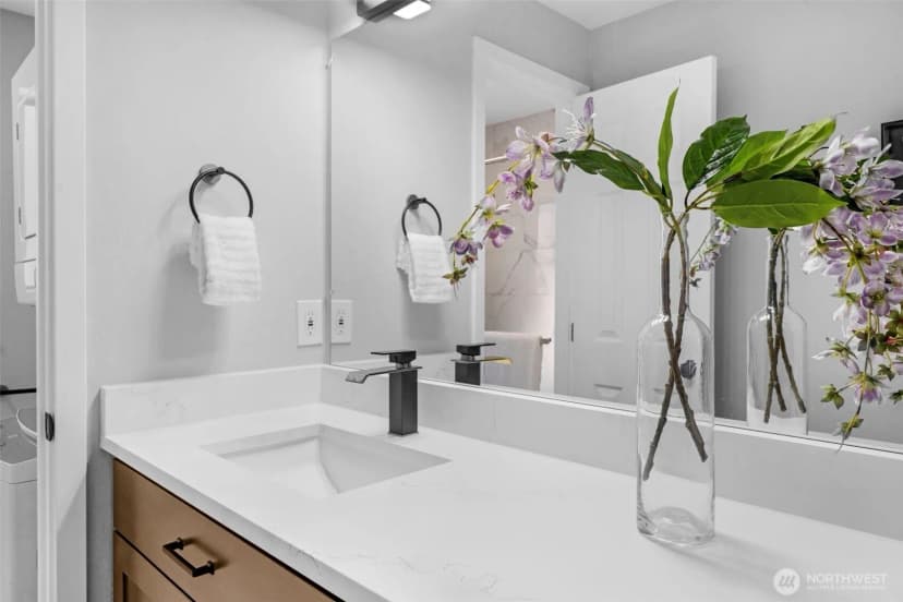 Property photo for 13680 Ne 69th Street #635, Redmond photo 16