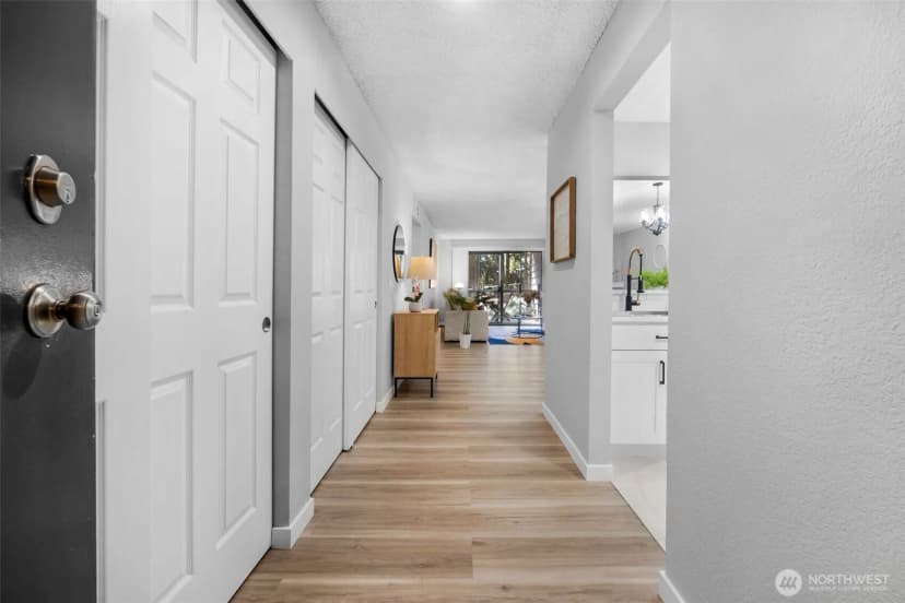 Property photo for 13680 Ne 69th Street #635, Redmond photo 2