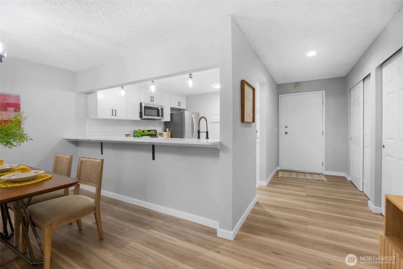 Property photo for 13680 Ne 69th Street #635, Redmond photo 6
