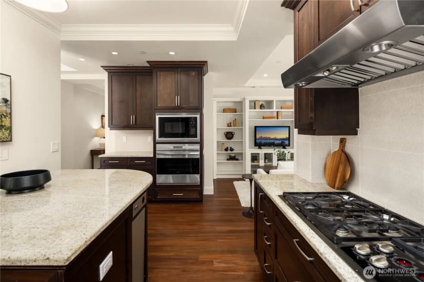 Property photo for 1185 Harvard Avenue E #1, Seattle photo 23