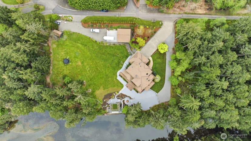 Property photo for 1136 14th Avenue, Fox Island photo 4