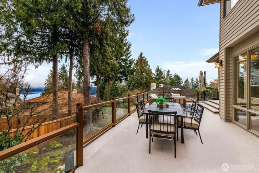 Property photo for 18206 Nw Montreux Drive, Issaquah photo 24