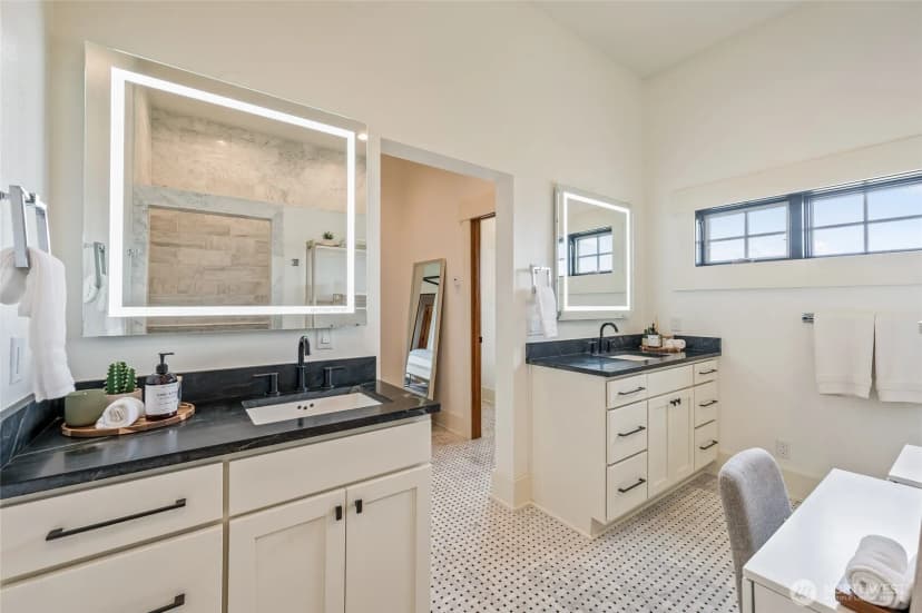 Property photo for 20272 Rd 11 Nw, Quincy photo 33