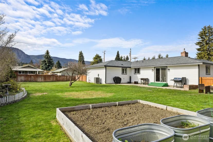 Property photo for 309 7th Street, South Cle Elum photo 29