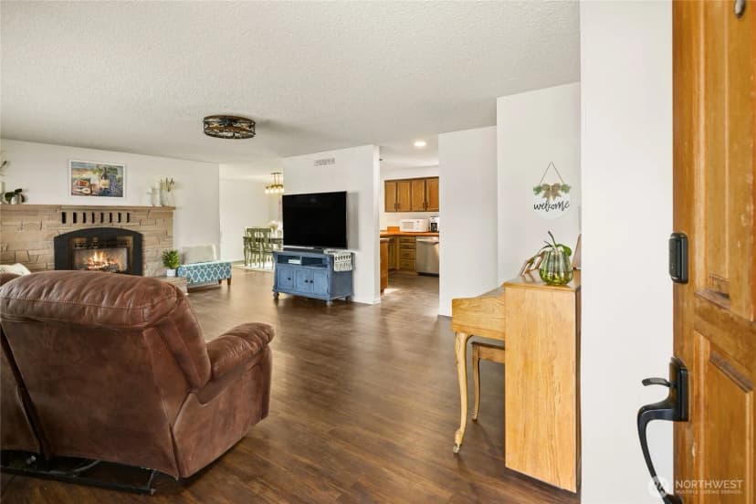 Property photo for 309 7th Street, South Cle Elum photo 6