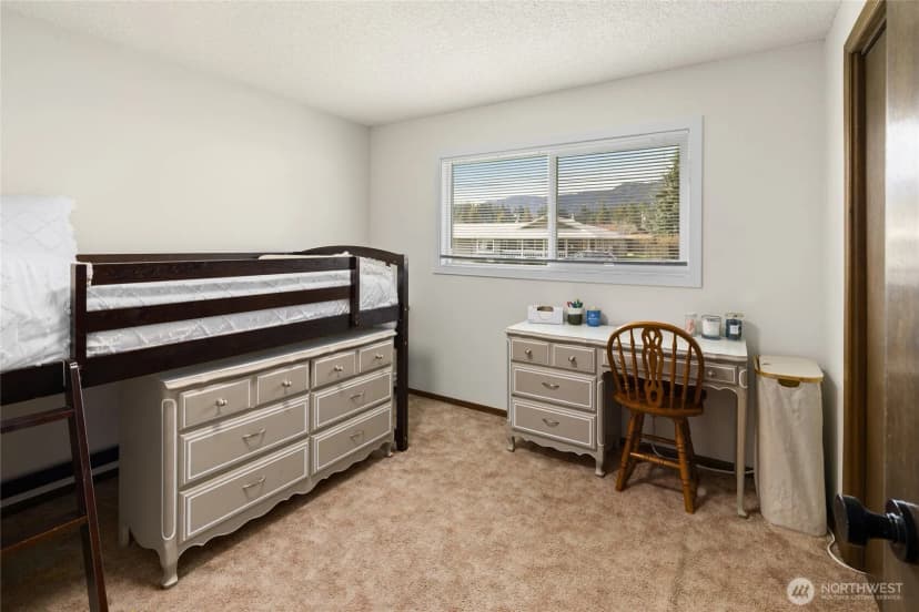 Property photo for 309 7th Street, South Cle Elum photo 17