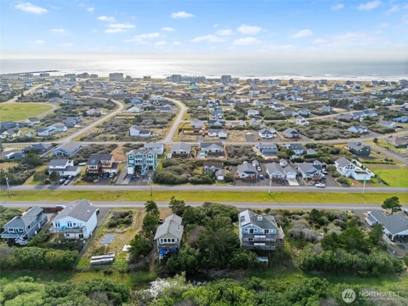 Property photo for 1268 E Ocean Shores Boulevard Sw, Ocean Shores photo 8