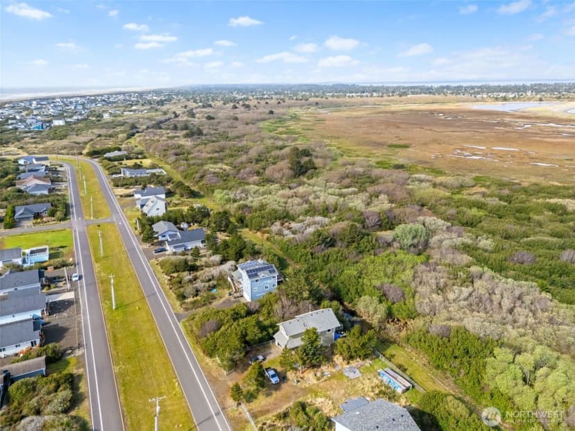 Property photo for 1268 E Ocean Shores Boulevard Sw, Ocean Shores photo 10
