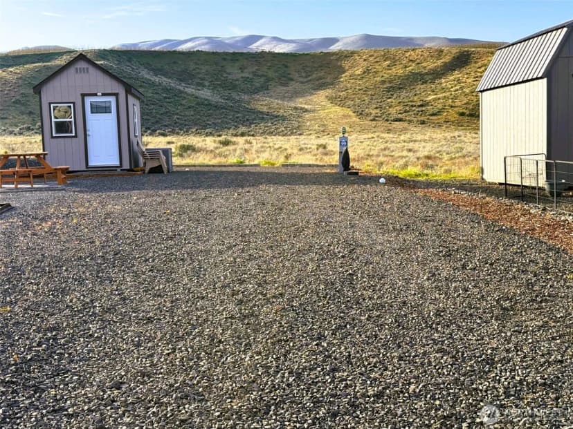 Property photo for 1769 Naches Wenas Rd #99, Selah photo 2