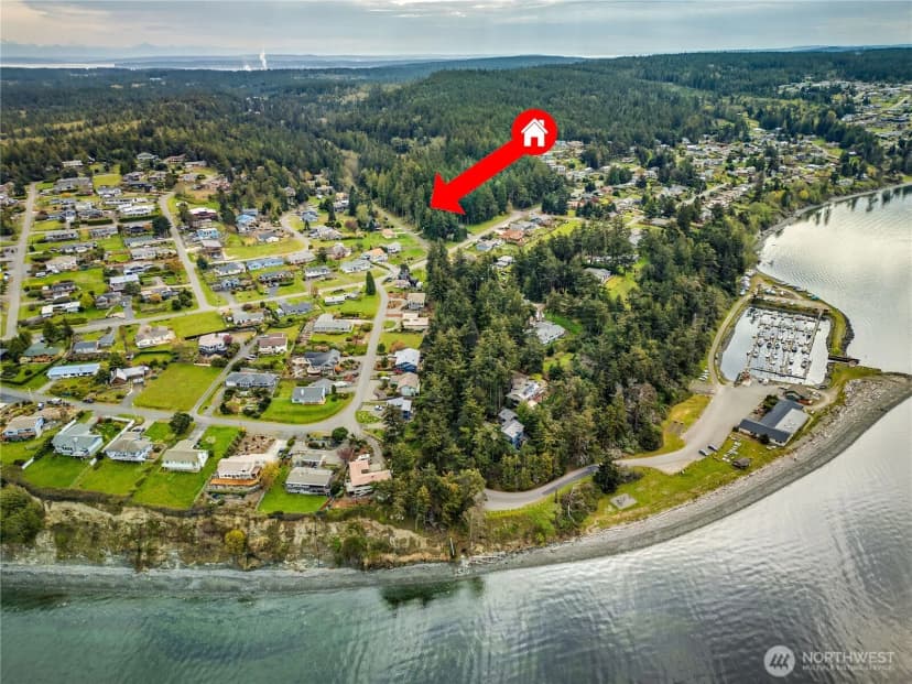 Property photo for 80 Vancouver Drive, Port Townsend photo 26