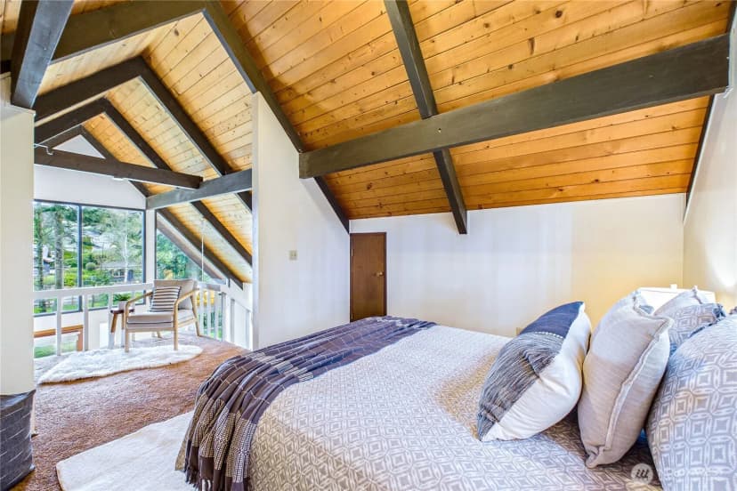 Property photo for 80 Vancouver Drive, Port Townsend photo 18