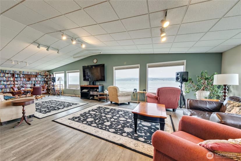 Property photo for 80 Vancouver Drive, Port Townsend photo 30