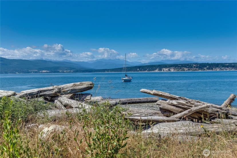Property photo for 80 Vancouver Drive, Port Townsend photo 39