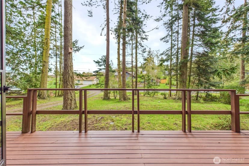 Property photo for 80 Vancouver Drive, Port Townsend photo 24