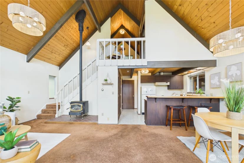 Property photo for 80 Vancouver Drive, Port Townsend photo 5