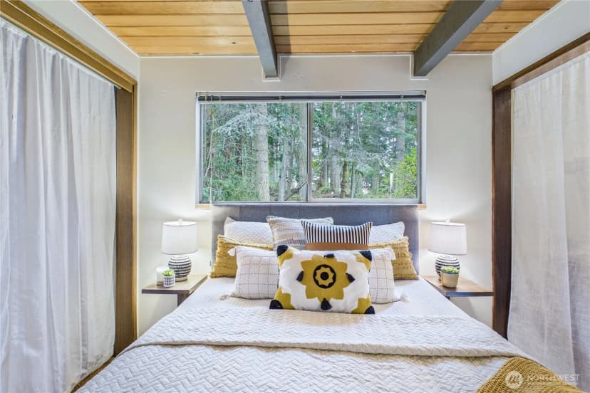 Property photo for 80 Vancouver Drive, Port Townsend photo 12