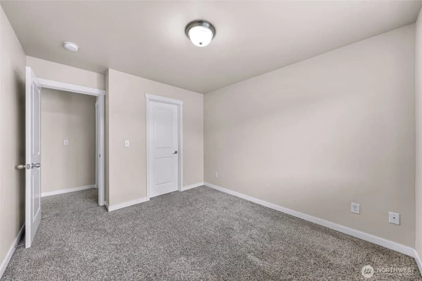 Property photo for 336 Tremont Avenue, Bellingham photo 16