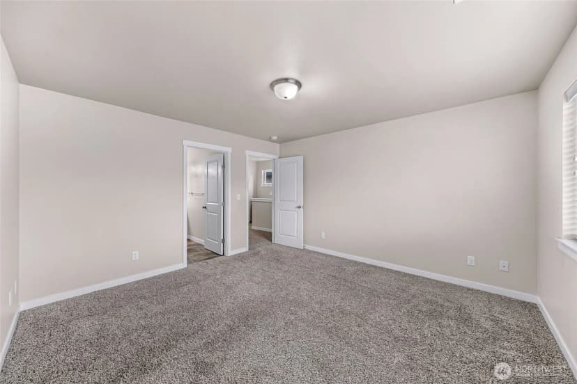 Property photo for 336 Tremont Avenue, Bellingham photo 22