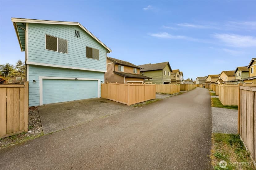 Property photo for 336 Tremont Avenue, Bellingham photo 28