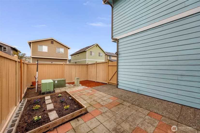 Property photo for 336 Tremont Avenue, Bellingham photo 27