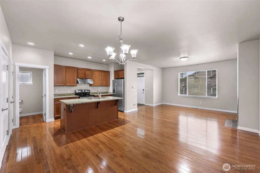 Property photo for 336 Tremont Avenue, Bellingham photo 10