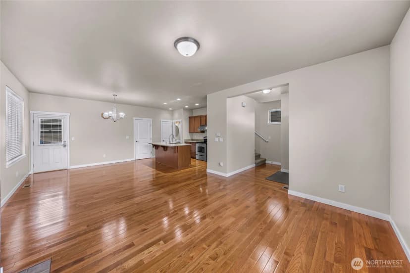 Property photo for 336 Tremont Avenue, Bellingham photo 6